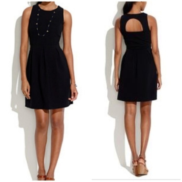 Madewell • Black half moon skater dress - Picture 1 of 4